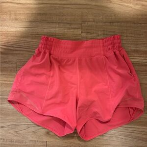 Lululemon Hotty Hot Shorts 4”